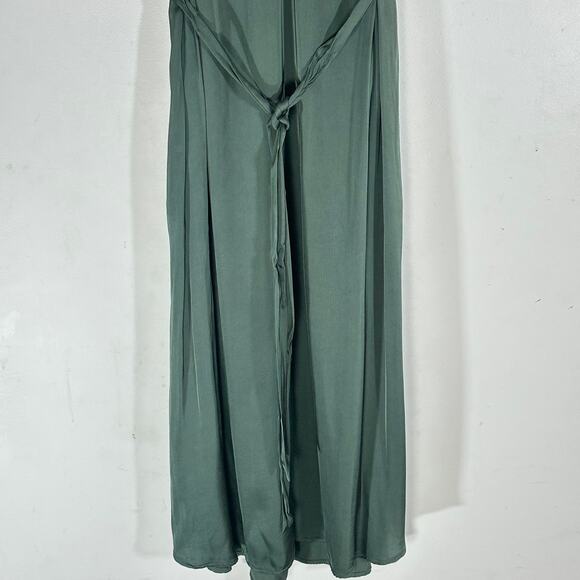 VELVET by GRAHAM and SPENCER Kandice Dress Silky Green XS - Picture 3 of 8